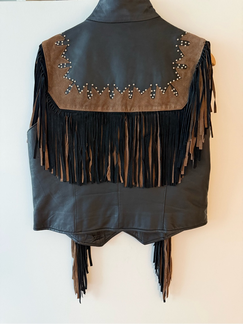 Dark Brown Genuine Leather Fringe Vest with Brown Suede Yoke Western Cowboy M - Picture 4 of 10